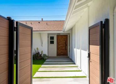 MLS# 25502447