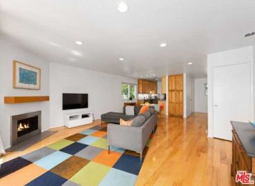 MLS# 25520489