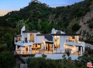 MLS# 25543807