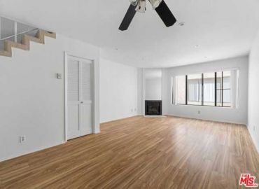 MLS# 25563601