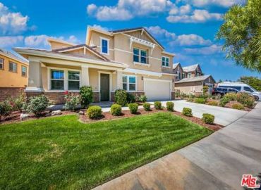 MLS# 25573059