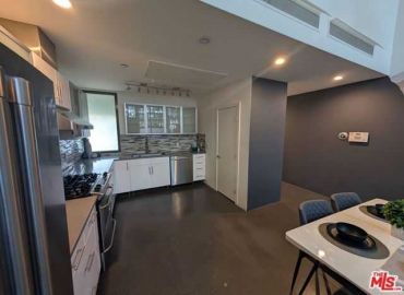 MLS# 25600917