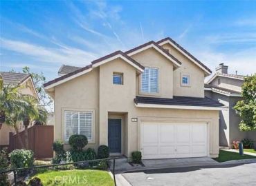 MLS# OC25077012