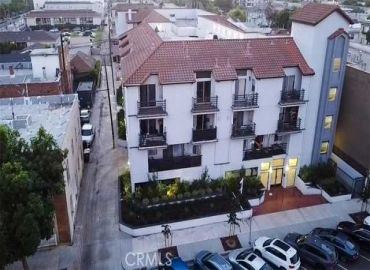 MLS# OC25101101