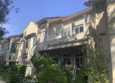 MLS# OC25161577