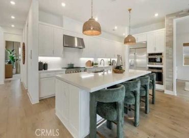 MLS# OC25192477