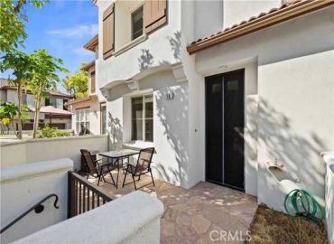 MLS# OC25232482