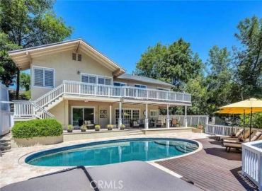 MLS# PV25172942