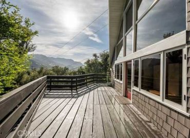 MLS# SR25047093