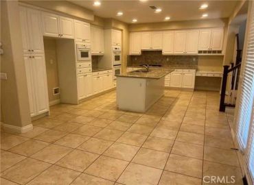 MLS# WS25104581