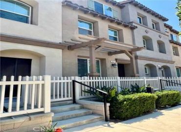 MLS# WS25168600